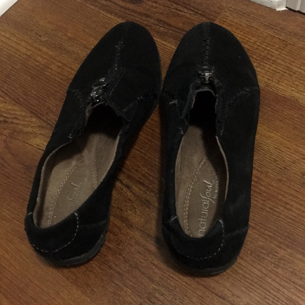 Naturalizer Flats